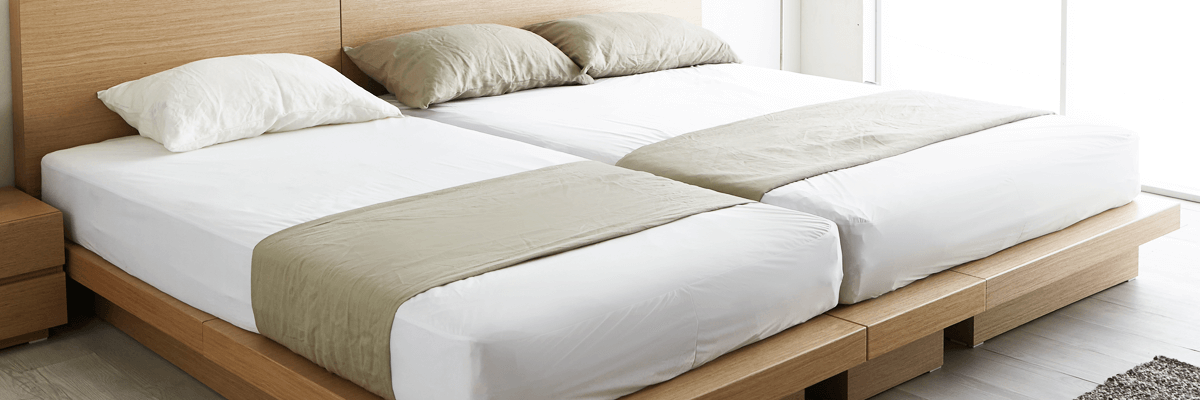 シングルベッド2つ並べて1台にして快適に使う方法。疑問を解決 | シーツ.jp