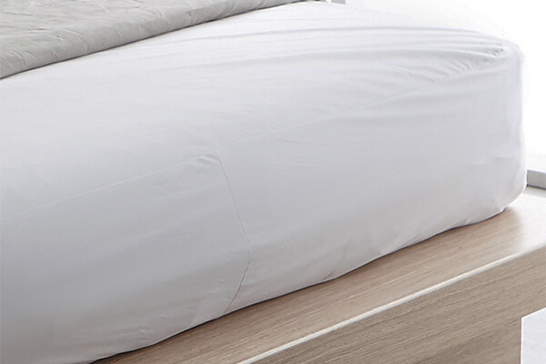 エアウィーヴをベッドの上で使う場合のシーツの使い方と選び方 | シーツ.jp