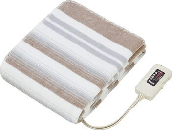 日本製の洗える敷き毛布